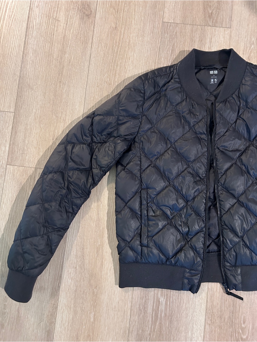 Uniqlo Black Quilted Women's Bomber Jacket